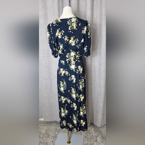 Reformation Floral Navy Midi Skirt | SIZE 12 - Picture 10 of 12